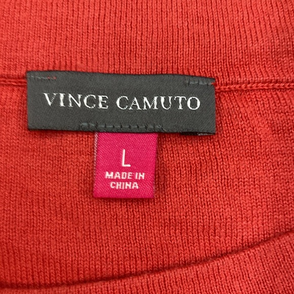 EUC Vince Camuto adjustable long sleeves woman’s shirt - Picture 4 of 6